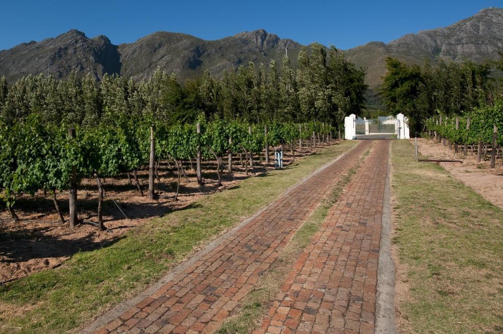 La Galiniere Guest Cottages Franschhoek Zewnętrze zdjęcie