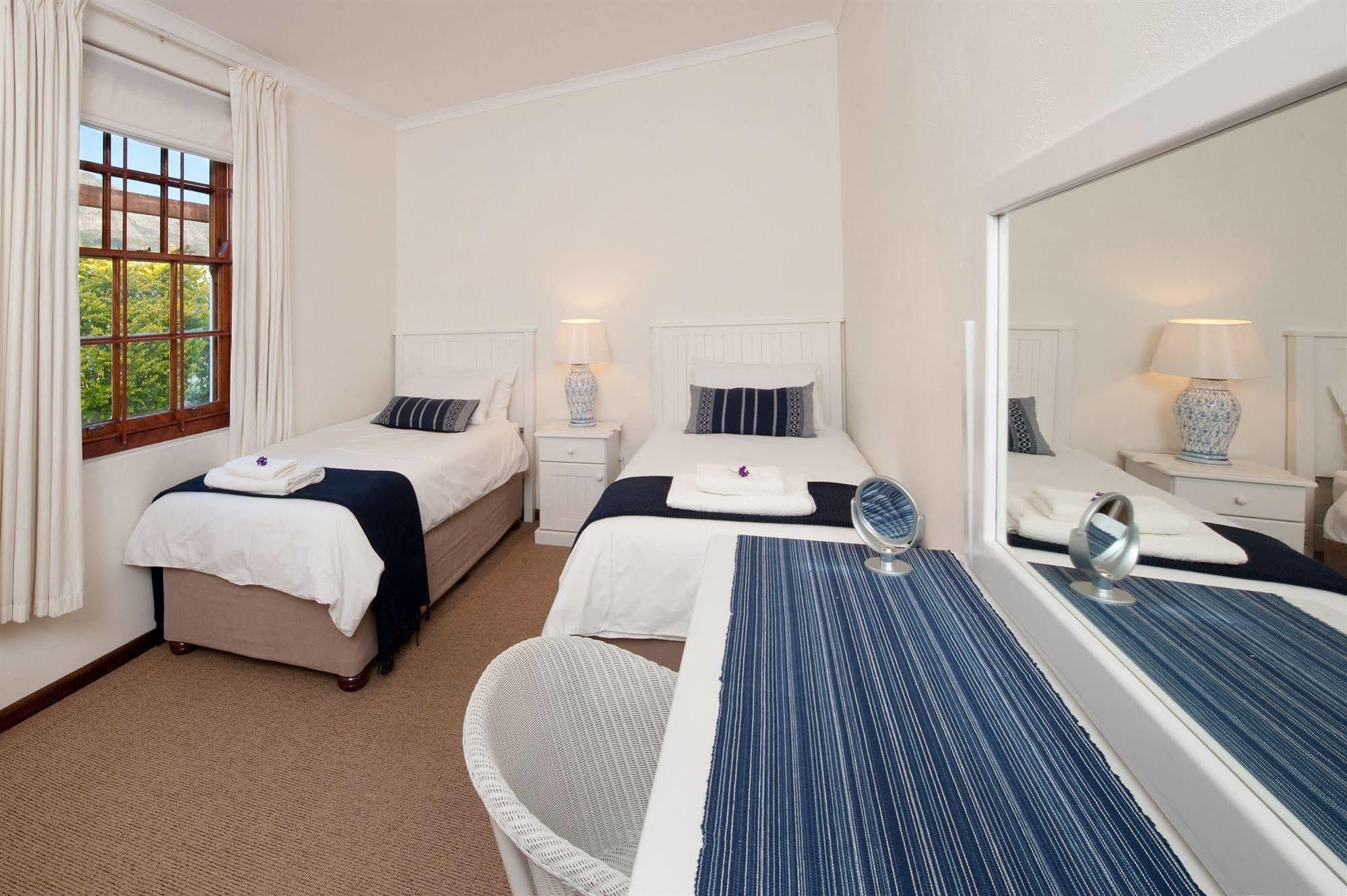 La Galiniere Guest Cottages Franschhoek Zewnętrze zdjęcie