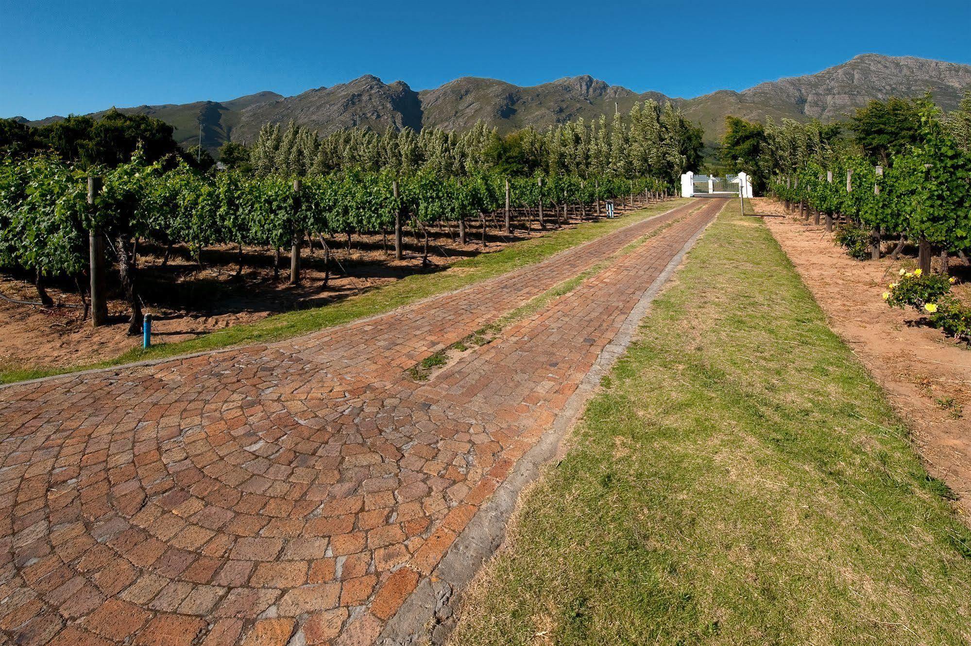 La Galiniere Guest Cottages Franschhoek Zewnętrze zdjęcie